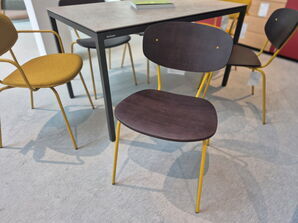 Stuhl Siluetta Mobliberica 30% Rabatt